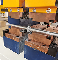 铝棒对麻豆传媒视频在线观看