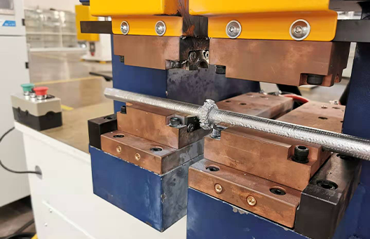 变频交流闪光对麻豆传媒视频在线观看