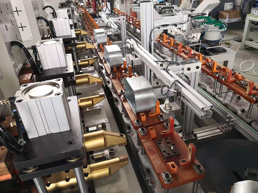 煤气表全自动麻豆免费AV小电影生产线 煤气表全自动麻豆免费AV小电影生产线