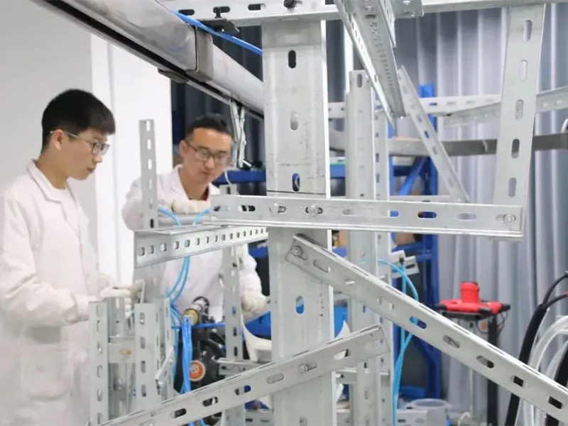 中机智能装备创新研究院与国产麻豆久久精品合作达成战略伙伴